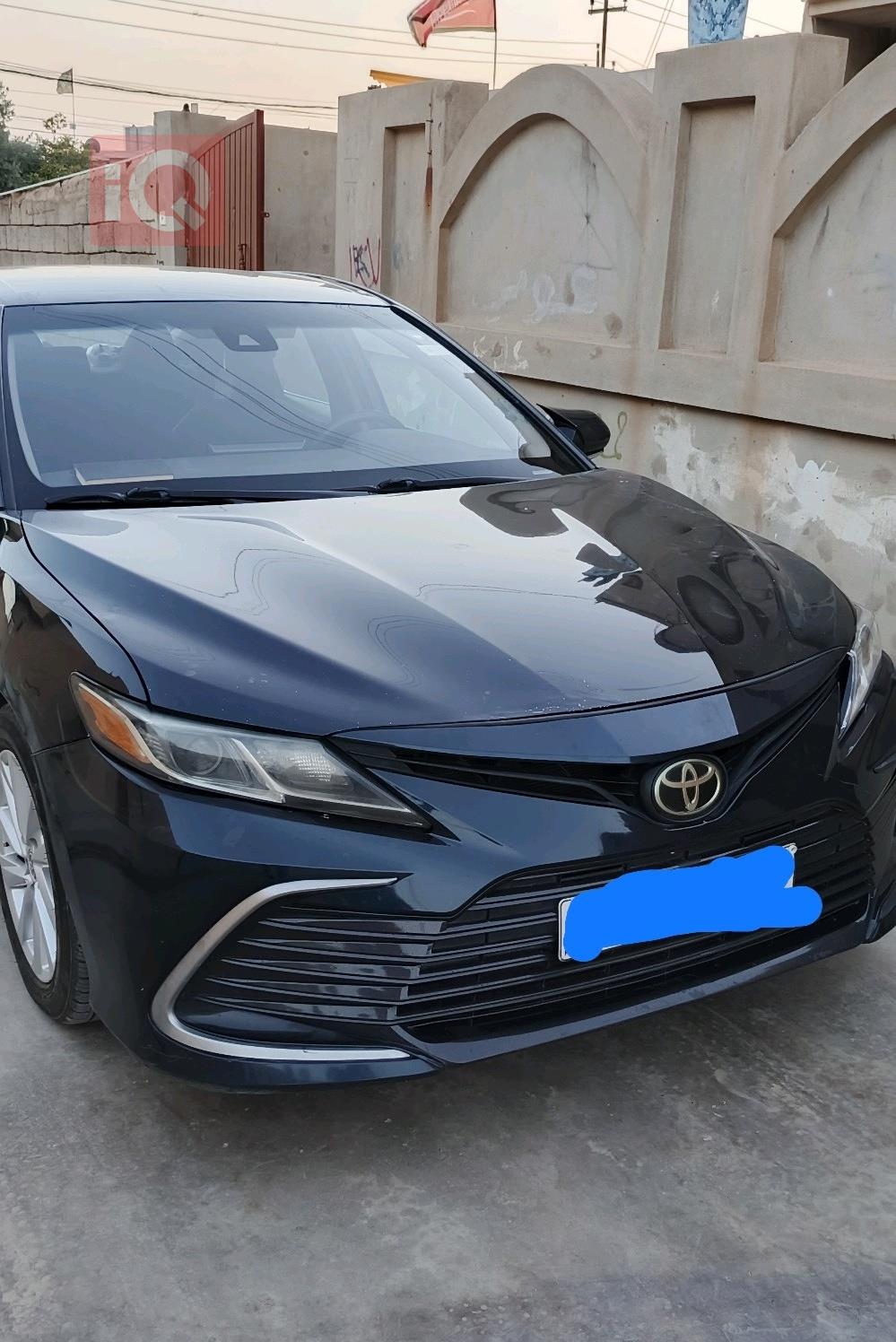 تۆیۆتا کامری